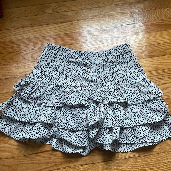 Skirt - Picture 1 of 3